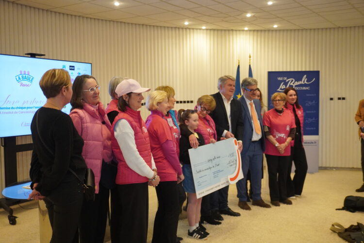 La Baule : 15 000 euros remis à l’ICO, le Comité Féminin 44 boucle une année de solidarité